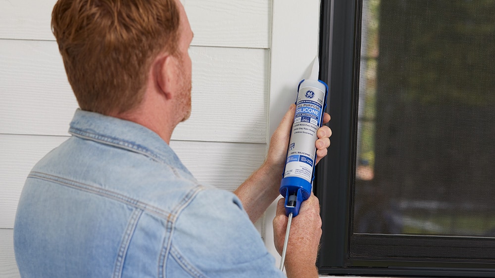 How to Seal Exterior Window Trim to Last